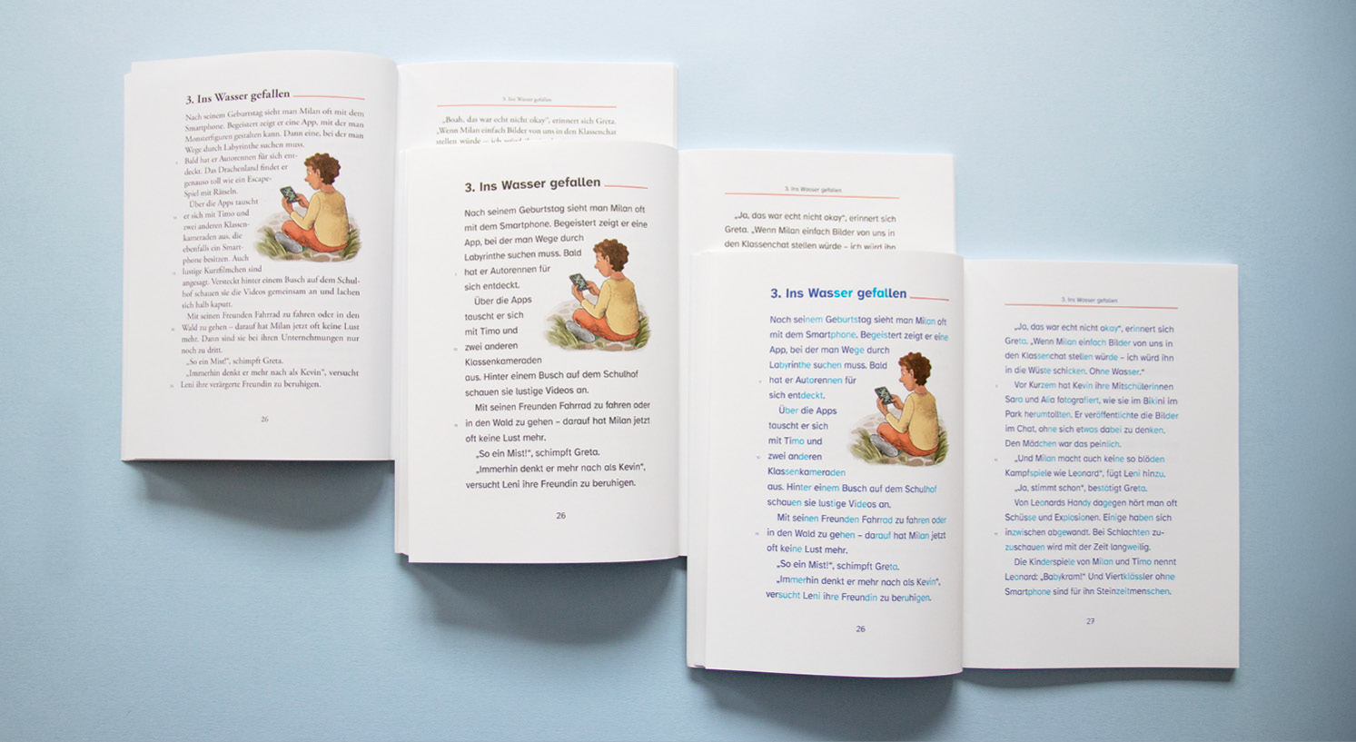 Hase und Igel Leseheft in drei verschiedenen Niveaustufen: Level 1 mit Silbenhilfen, Level 2 in serifenloser Schrift und Level 3 in Serifenschrift.