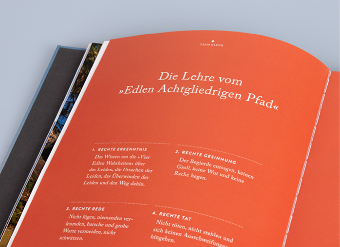 Text-Doppelseite: Die Lehre vom „Edlen Achtgliedrigen Pfad“