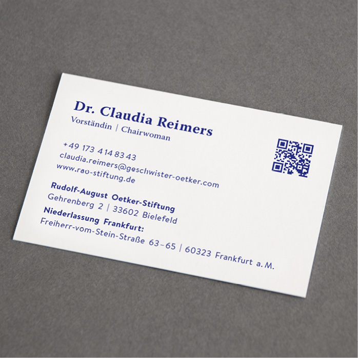 Textseite einer Visitenkarte mit neuem Corporate Design