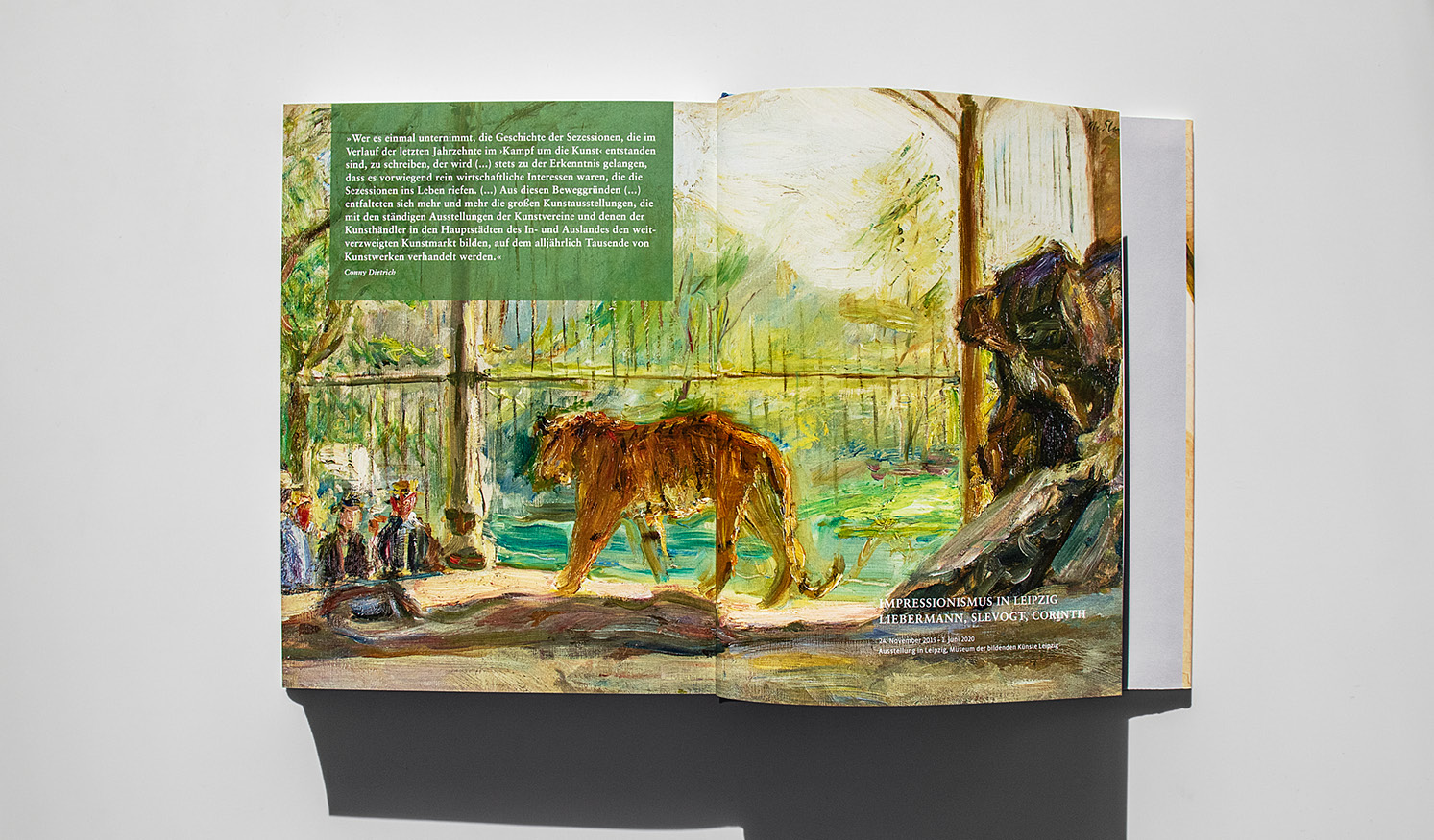 Doppelseite in der Stiftungspublikation 2: Gemälde aus dem Ausstellungskatalog zu Impressionismus in Leipzig
